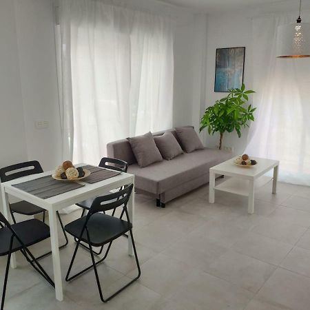 Relax And Enjoy In Brand New Beach Apartment I Los Llanos  Exteriör bild